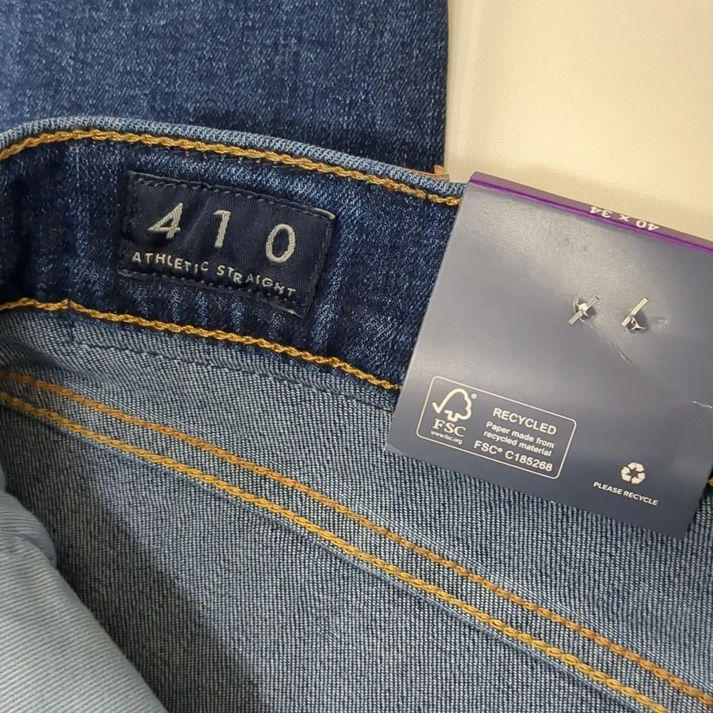 NWT Lucky Brand 410 Athletic Straight Stretch Jean Sz 40 x 34
